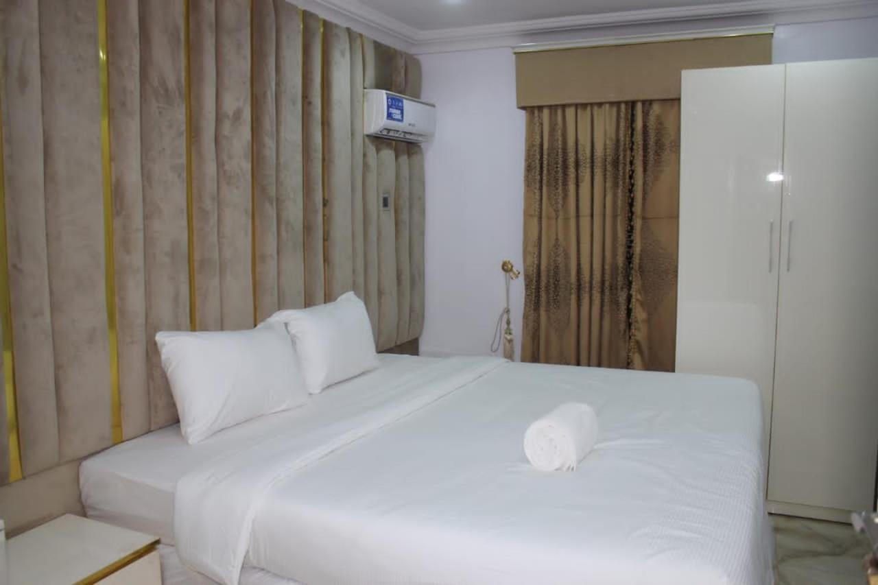 White Gold Hotel Ikeja Exterior foto